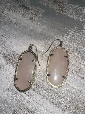 Kendra Scott Gold-Trim Pink Oval Drop Earrings